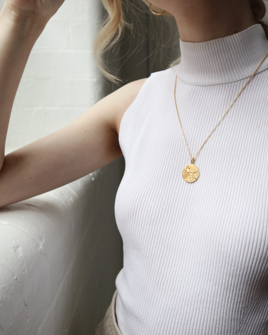 cosmo coin gold necklace