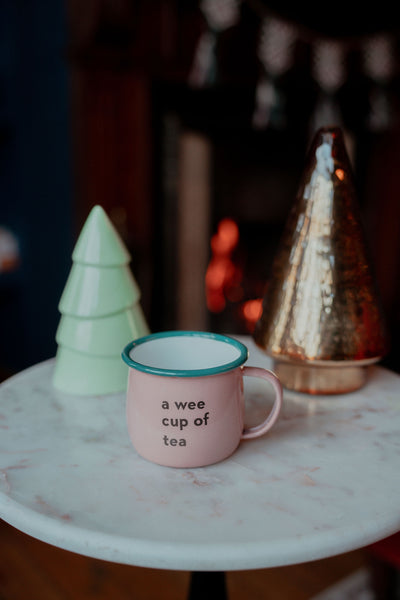 Taza Una pequeña taza de té