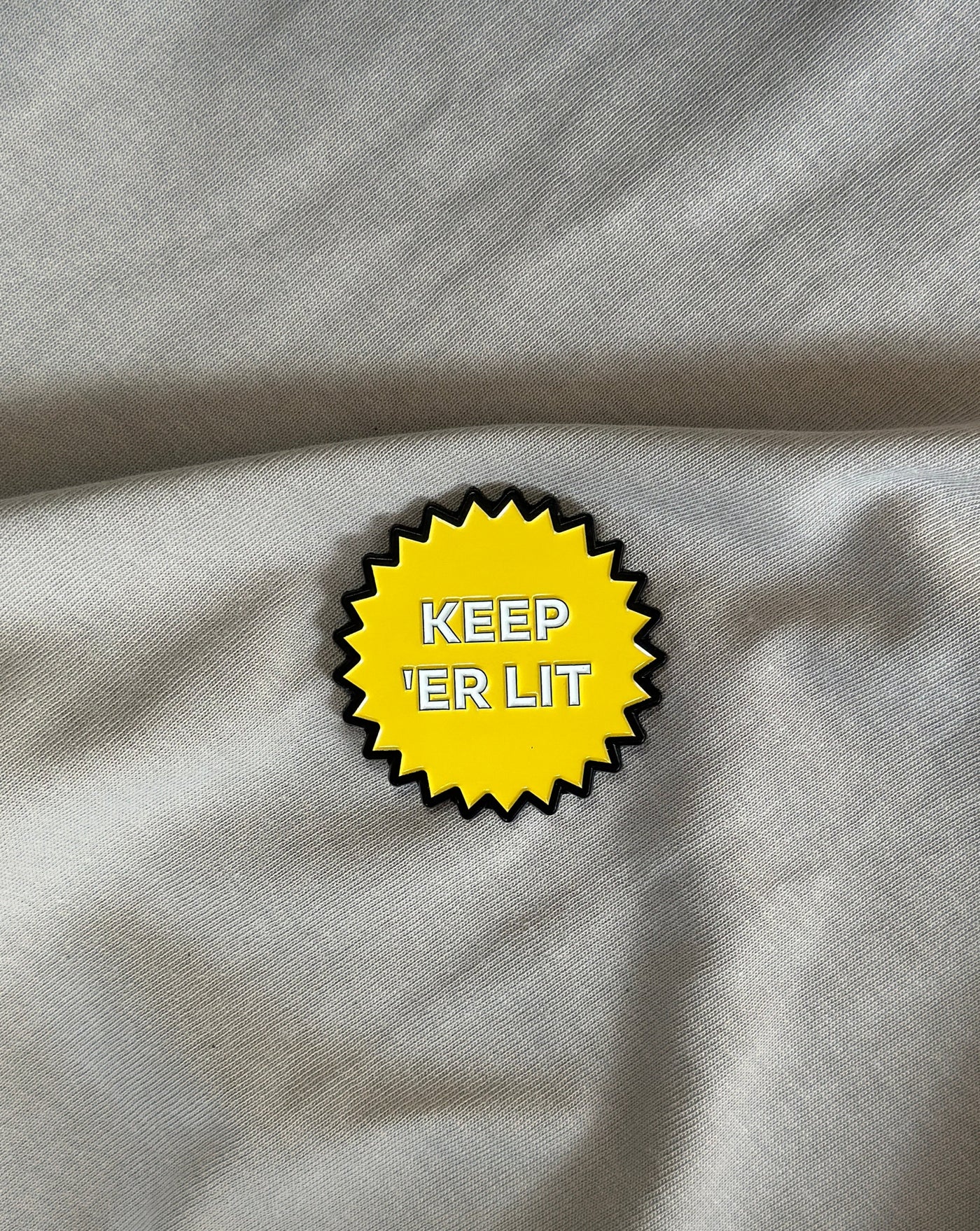 Keep 'Er Lit | Born and Bred Magnet