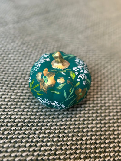 Wee pumpkin | Sandra Shaw Art