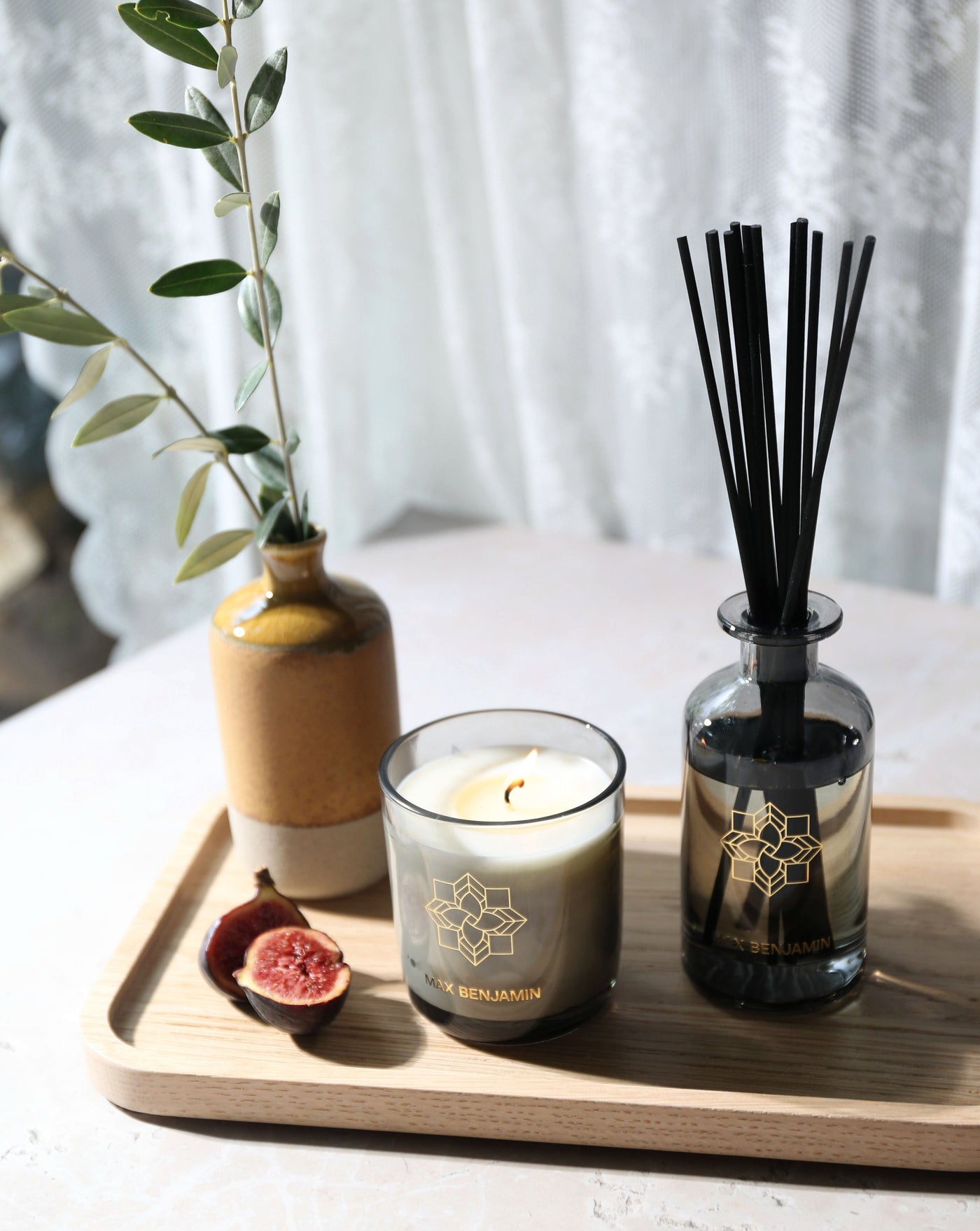 French Linen Water Candle | Max Benjamin