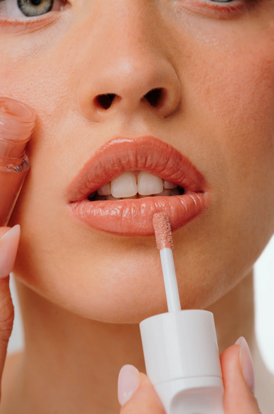 On The Glow | Oil Infused Lipgloss | Pearl Beauty